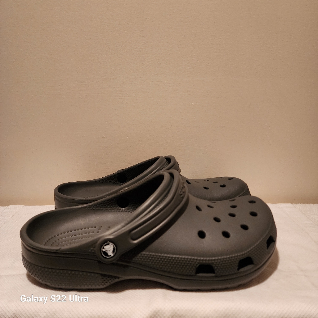 Crocs